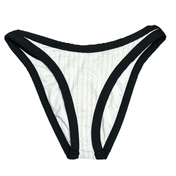 L*Space Luna Gingham Foley Bitsy Bottom - Picture 4 of 10